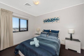 Barrack Street City Pad 2br 2 Bth